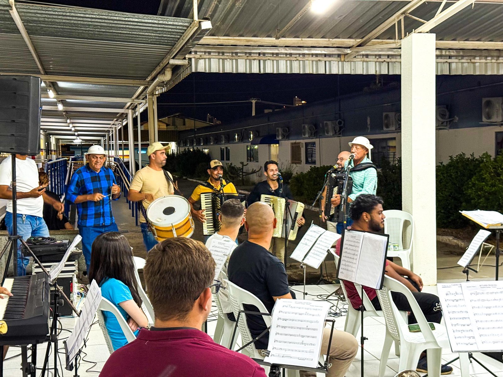 Leia mais sobre o artigo Philarmônica apresentará o concerto “Santa Sanfona” na próxima segunda-feira, em Petrolina