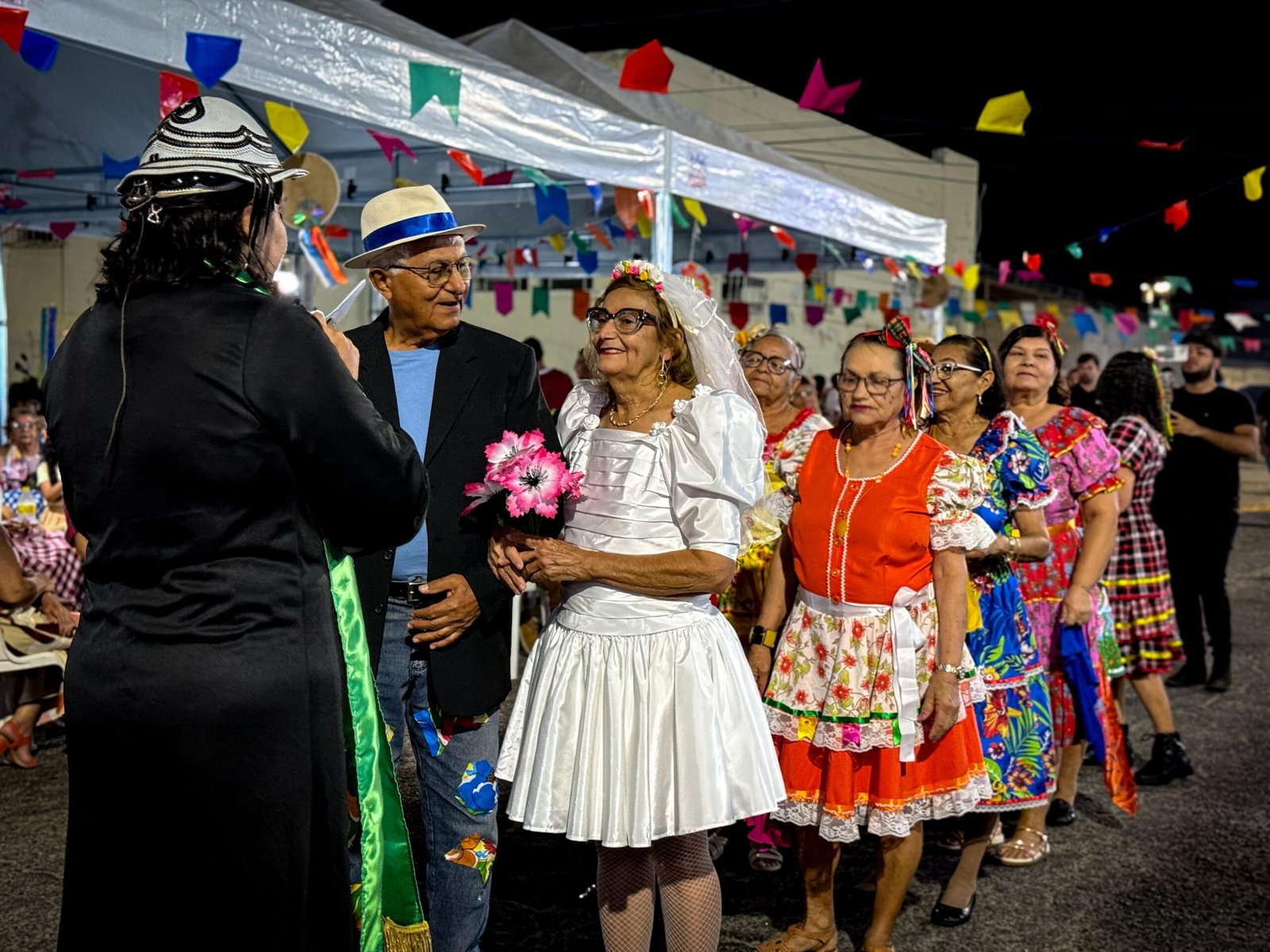 Leia mais sobre o artigo Fundação Nilo Coelho celebra São João com resgate das raízes culturais nordestinas e participação da comunidade