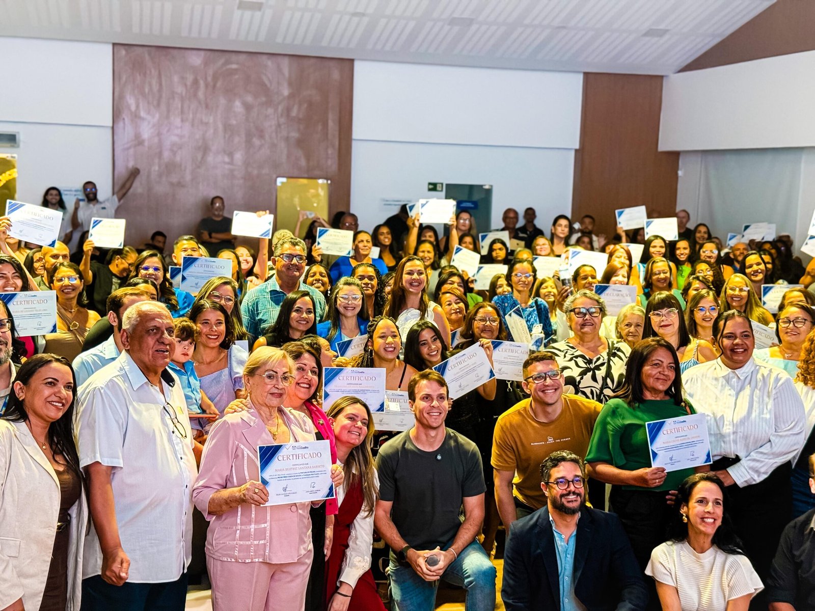 Leia mais sobre o artigo Fundação Nilo Coelho celebra entrega de certificados de cursos profissionalizantes