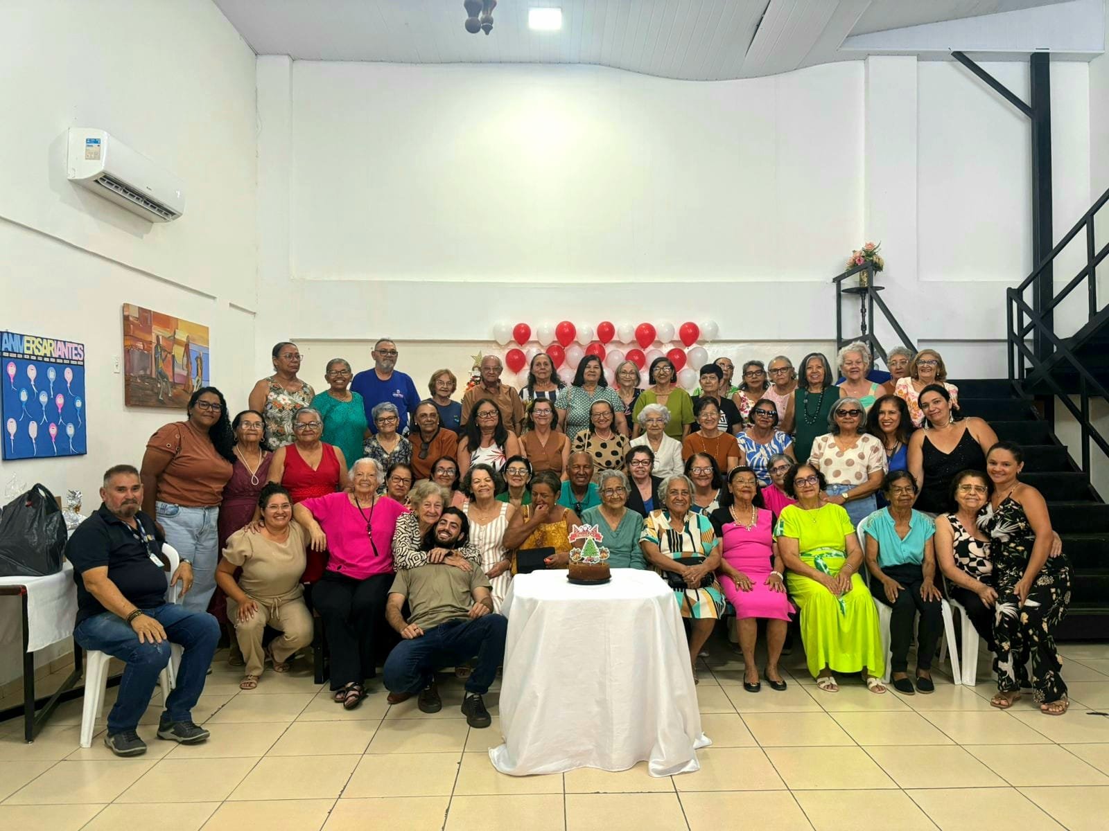 Leia mais sobre o artigo Projeto Viva Feliz celebra vínculos e reforça a valorização da pessoa idosa na Fundação Nilo Coelho